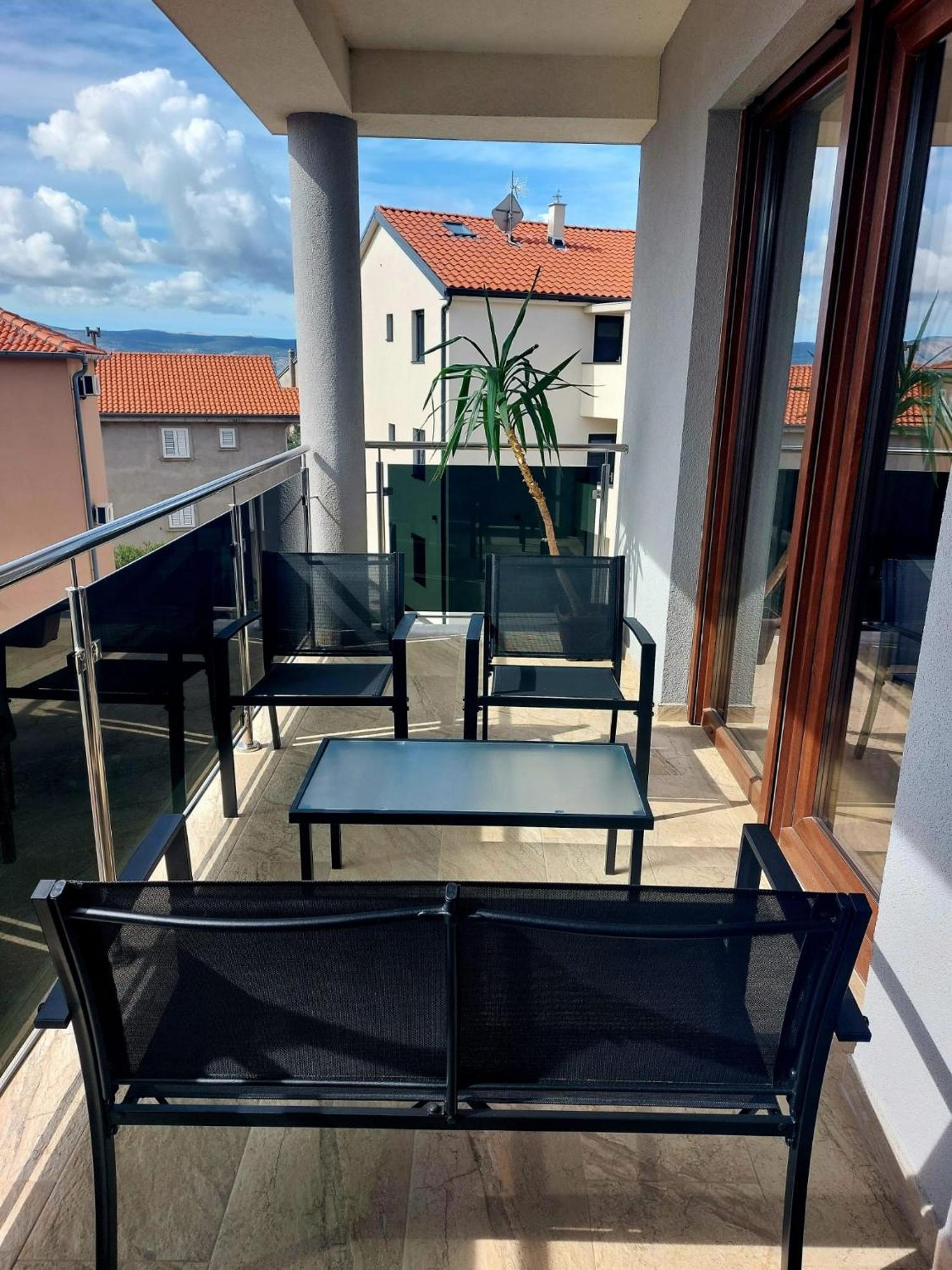 Apartmani Ivana Novi Новий Винодольський Екстер'єр фото