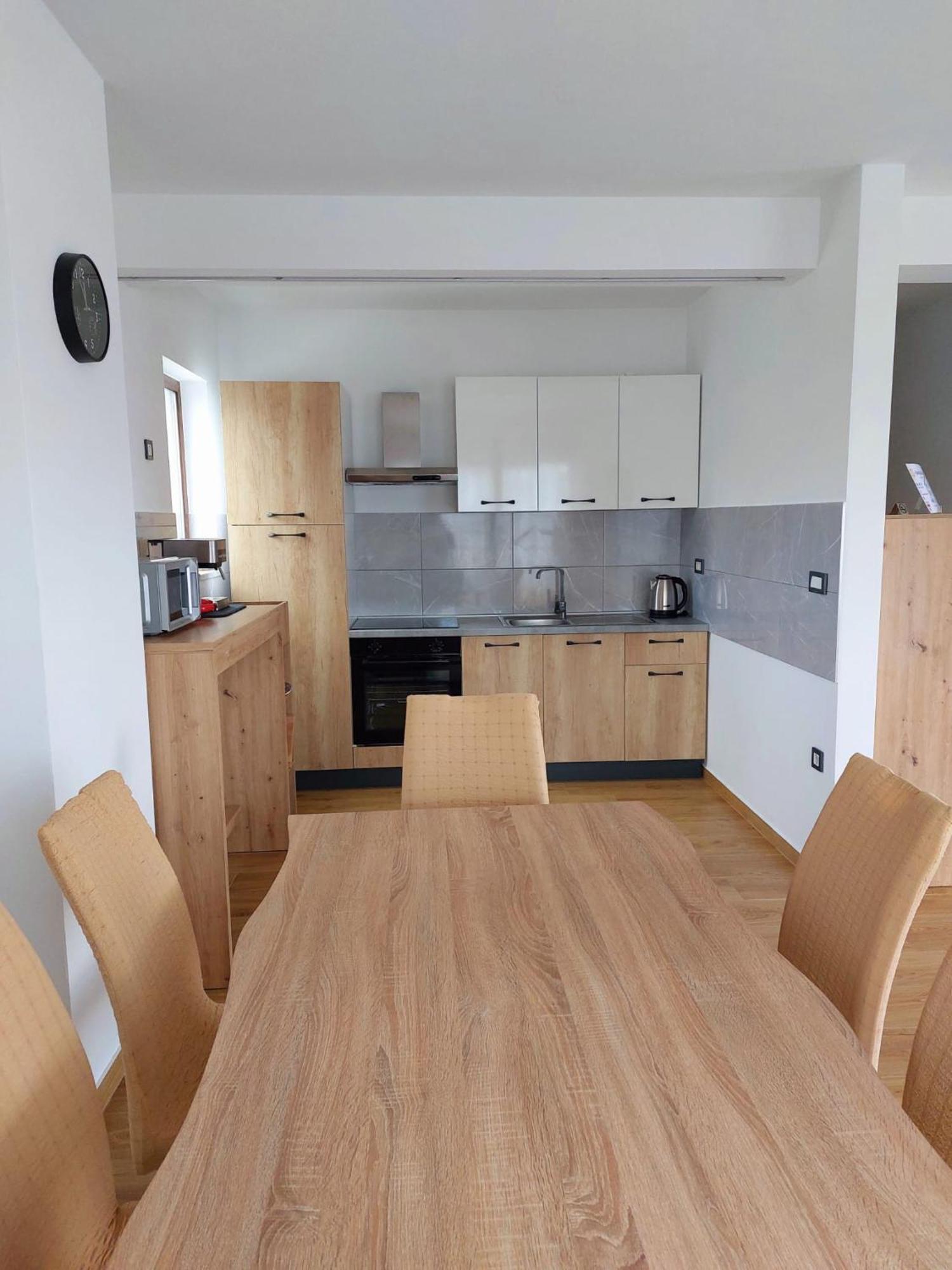 Apartmani Ivana Novi Новий Винодольський Екстер'єр фото
